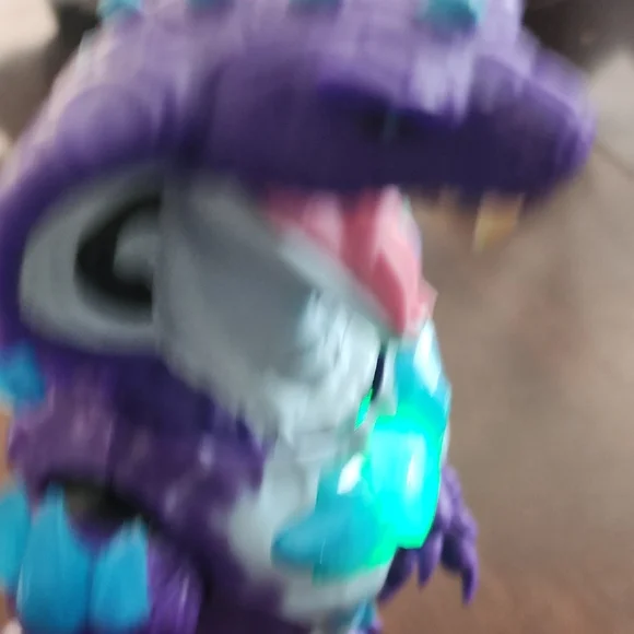 Bionic Lab Stealth Reptile Cobra Action Figure | Purple Blue Rare Toy - Picture 8 of 13